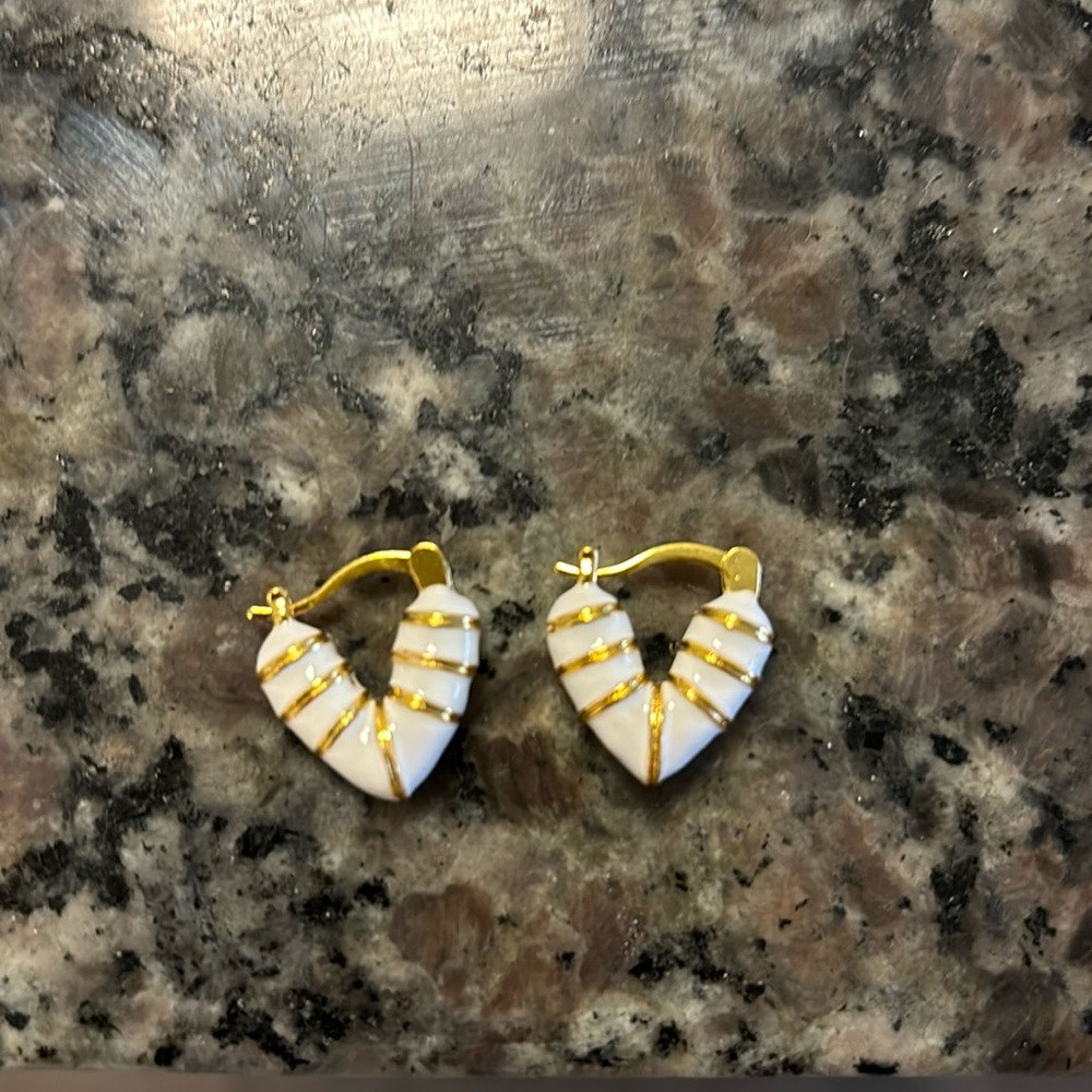 white and gold hoops striped heart hoop earrings